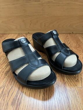 Alegria Black Leather Slide Mules